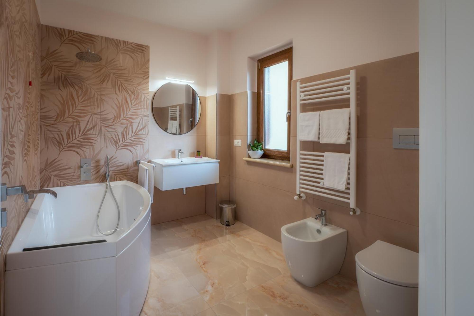 La Perla Nascosta Bed & Breakfast Белведере Маритимо Екстериор снимка